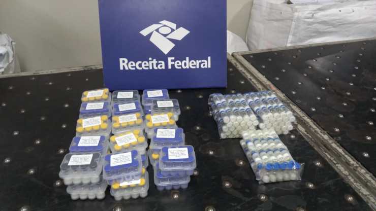 Receita Federal em Viracopos apreende cerca de 1 tonelada de produtos para emagrecimento proibidos no Brasil